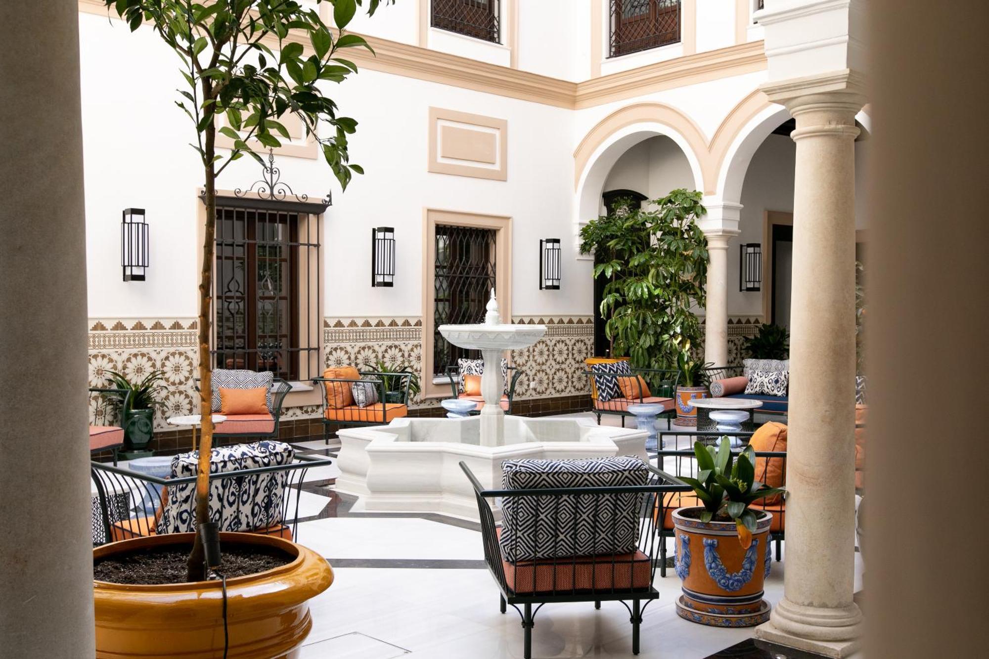 Hotel Casa Palacio Don Ramon Seville Exterior photo